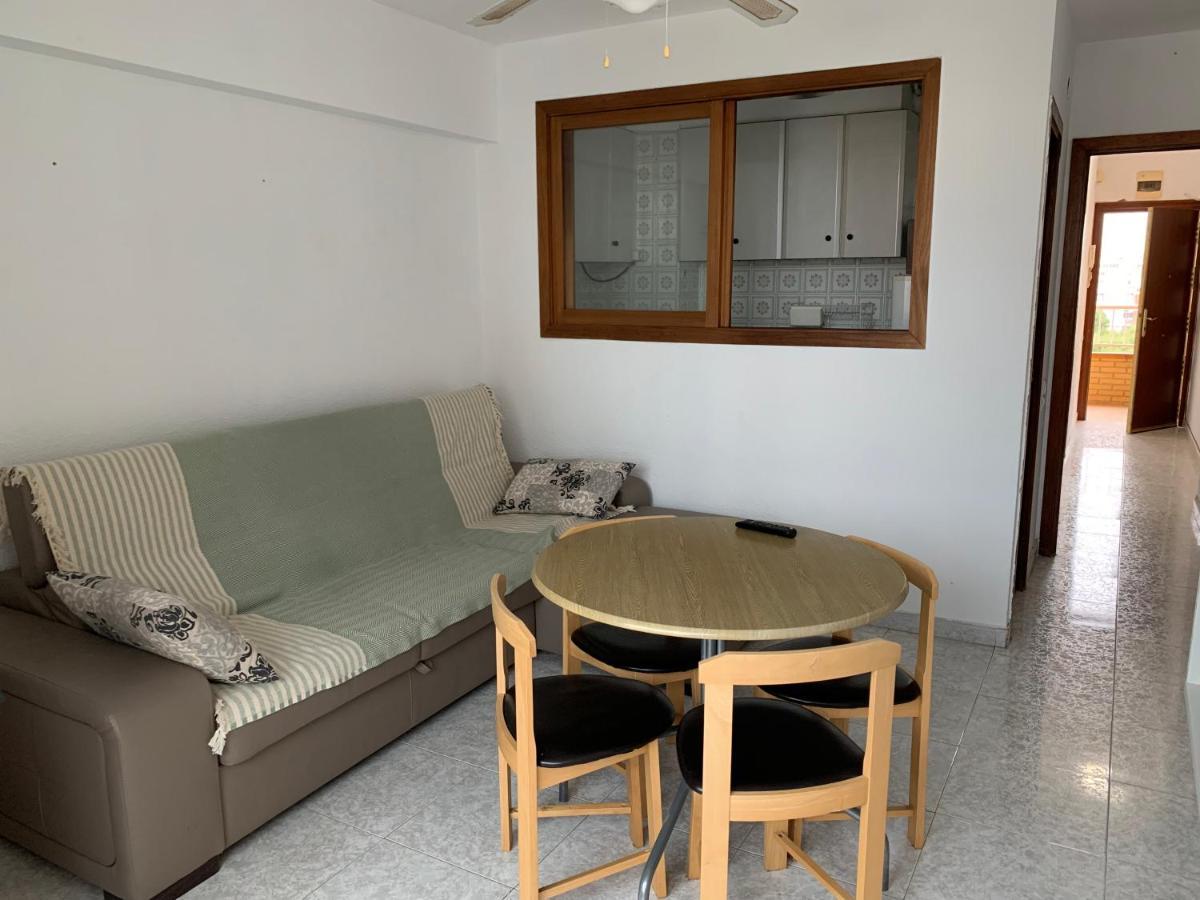 Playa De San Juan Julia Apartman Alicante Kültér fotó