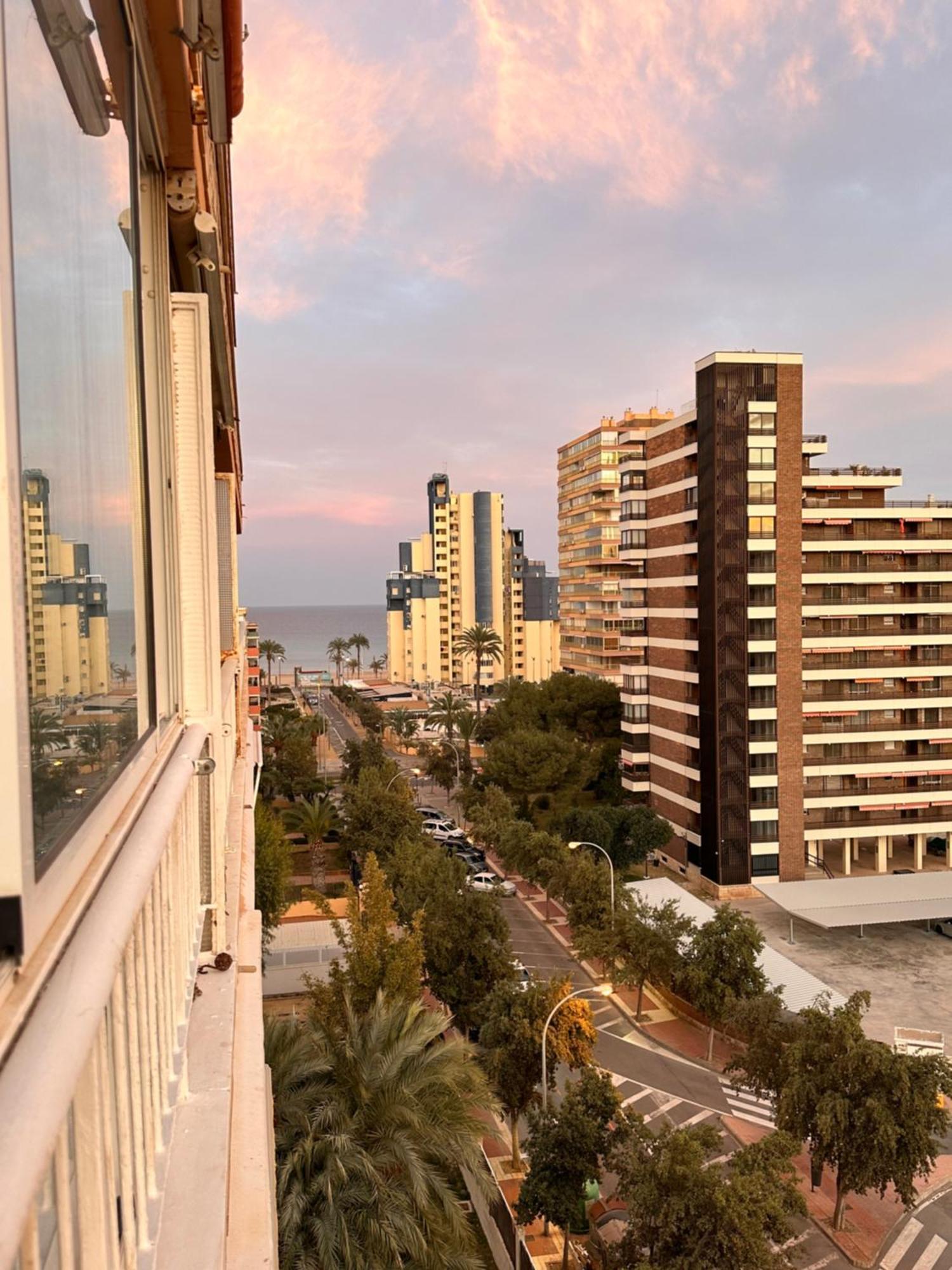 Playa De San Juan Julia Apartman Alicante Kültér fotó